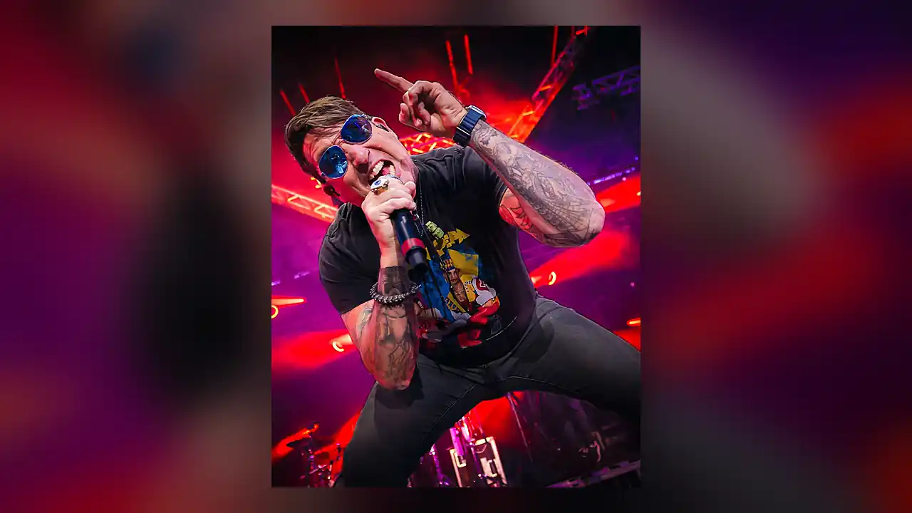 Smash Mouth / Fastball with Nine Days