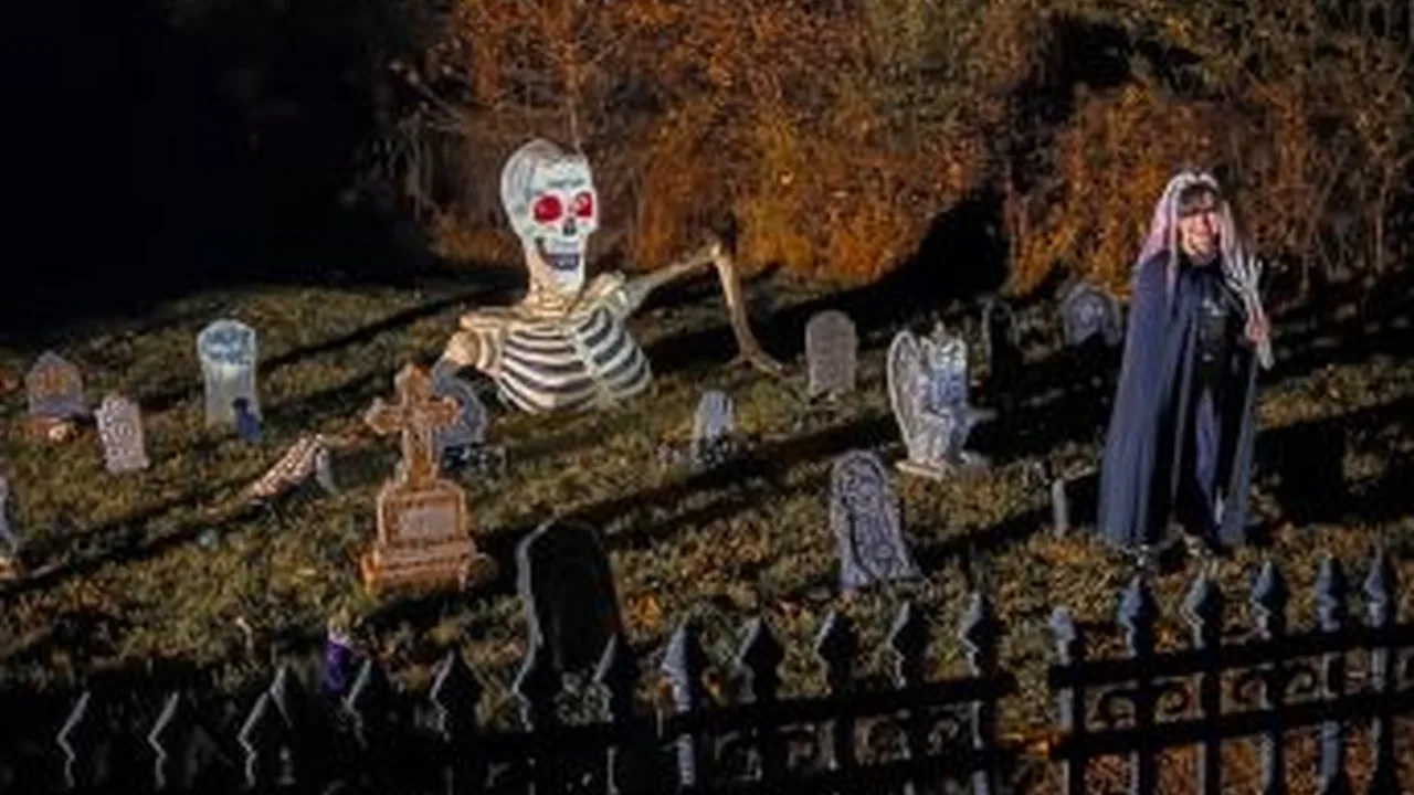 Family Friendly Haunted Trail (Salamander Resort)